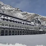 Marraquita Avairent Estacion Canfranc