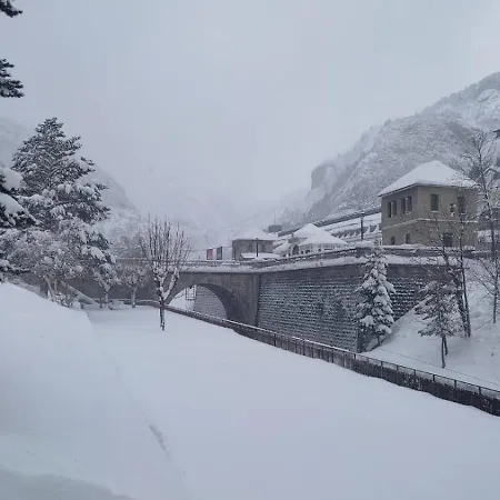 Marraquita Avairent Estacion Lejlighed Canfranc